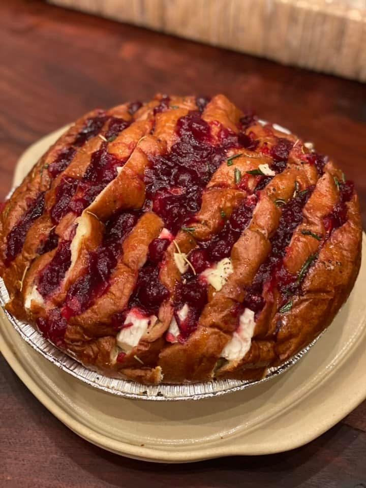 Cranberry Brie Pull-Apart Bread