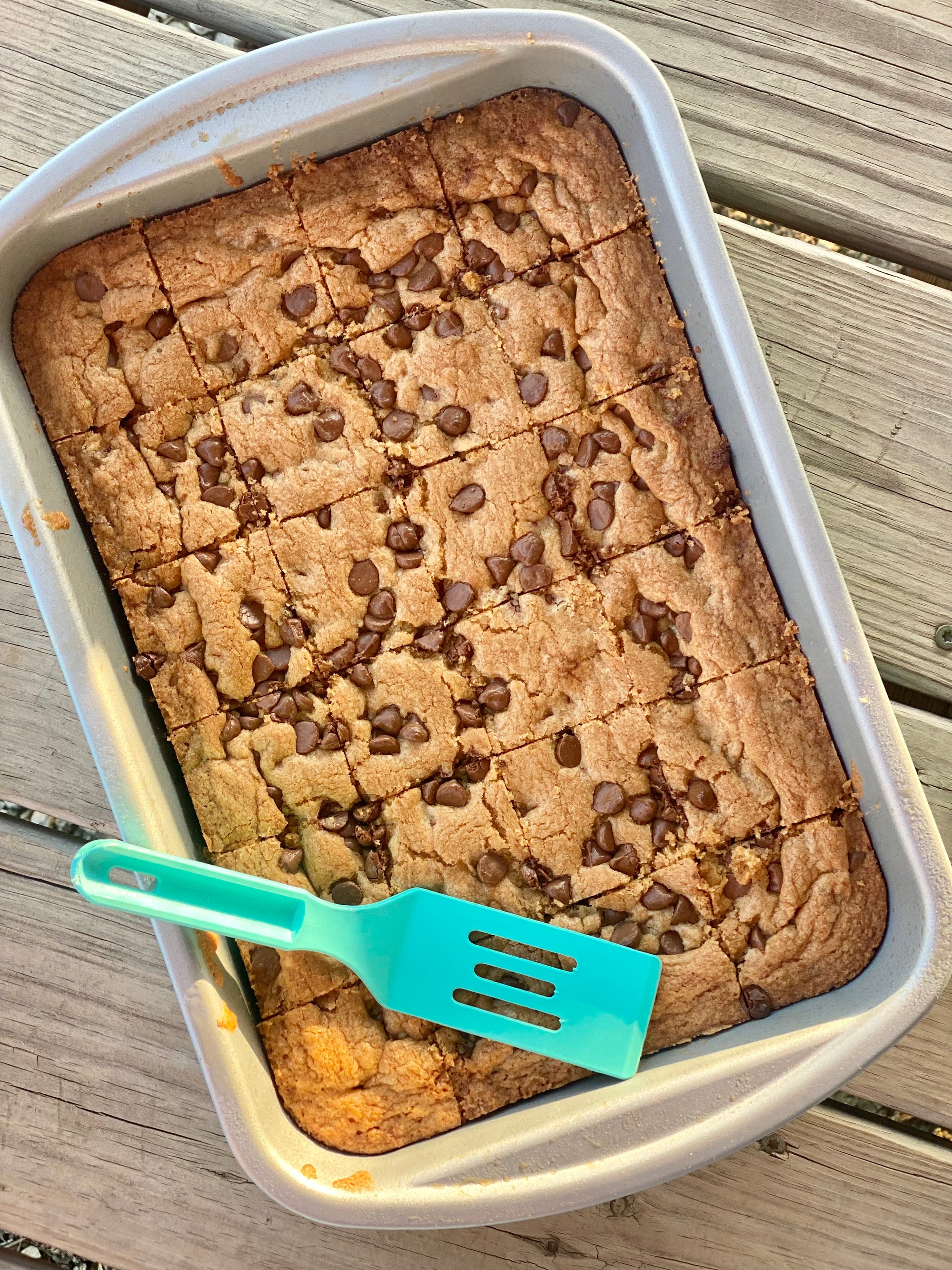 One Bowl Chocolate Chip Cookie Bars