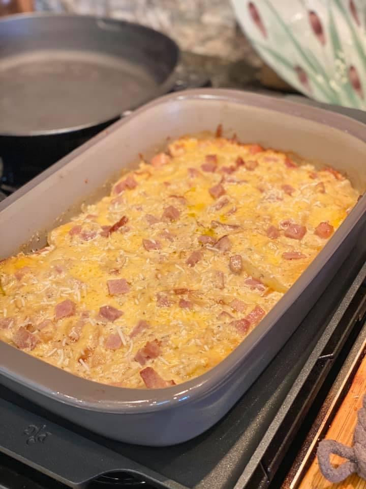Cheesy Scalloped Potatoes & Ham
