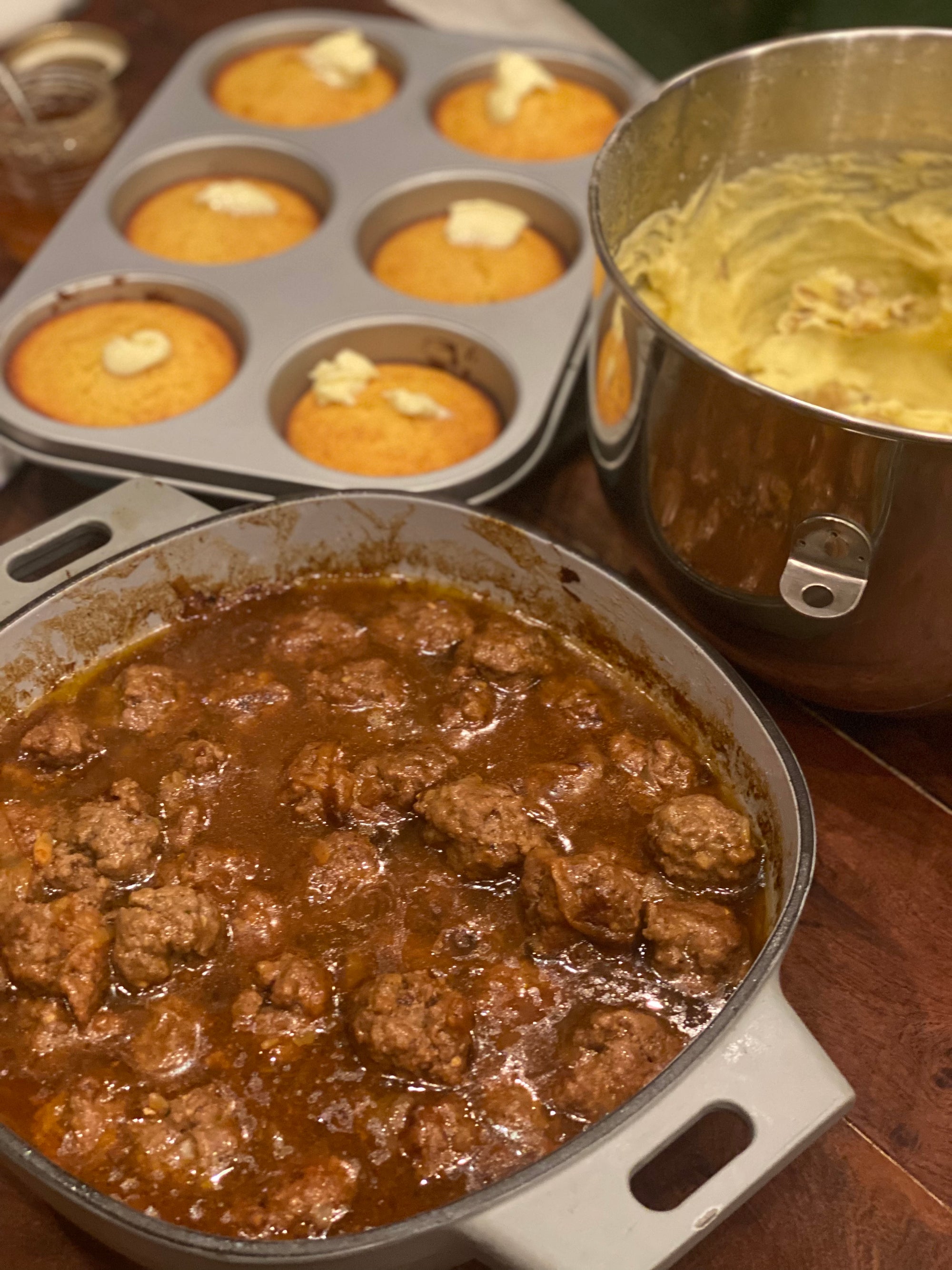 Meatballs & Gravy Skillet
