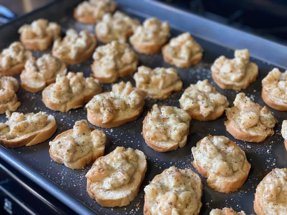 Cajun Shrimp Party Toasts