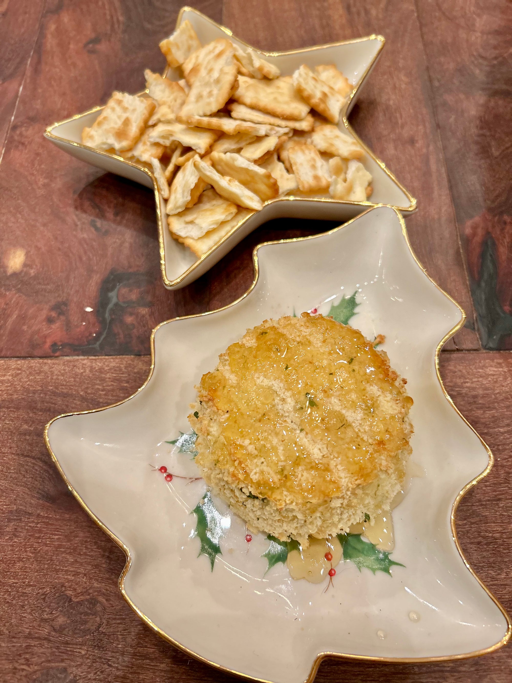 Crispy Cheese with Honey